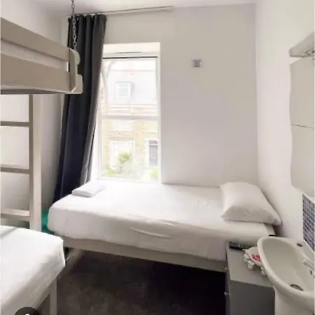 Auberge de jeunesse H 2026