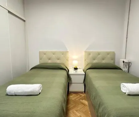 Auberge de jeunesse H 2026 *